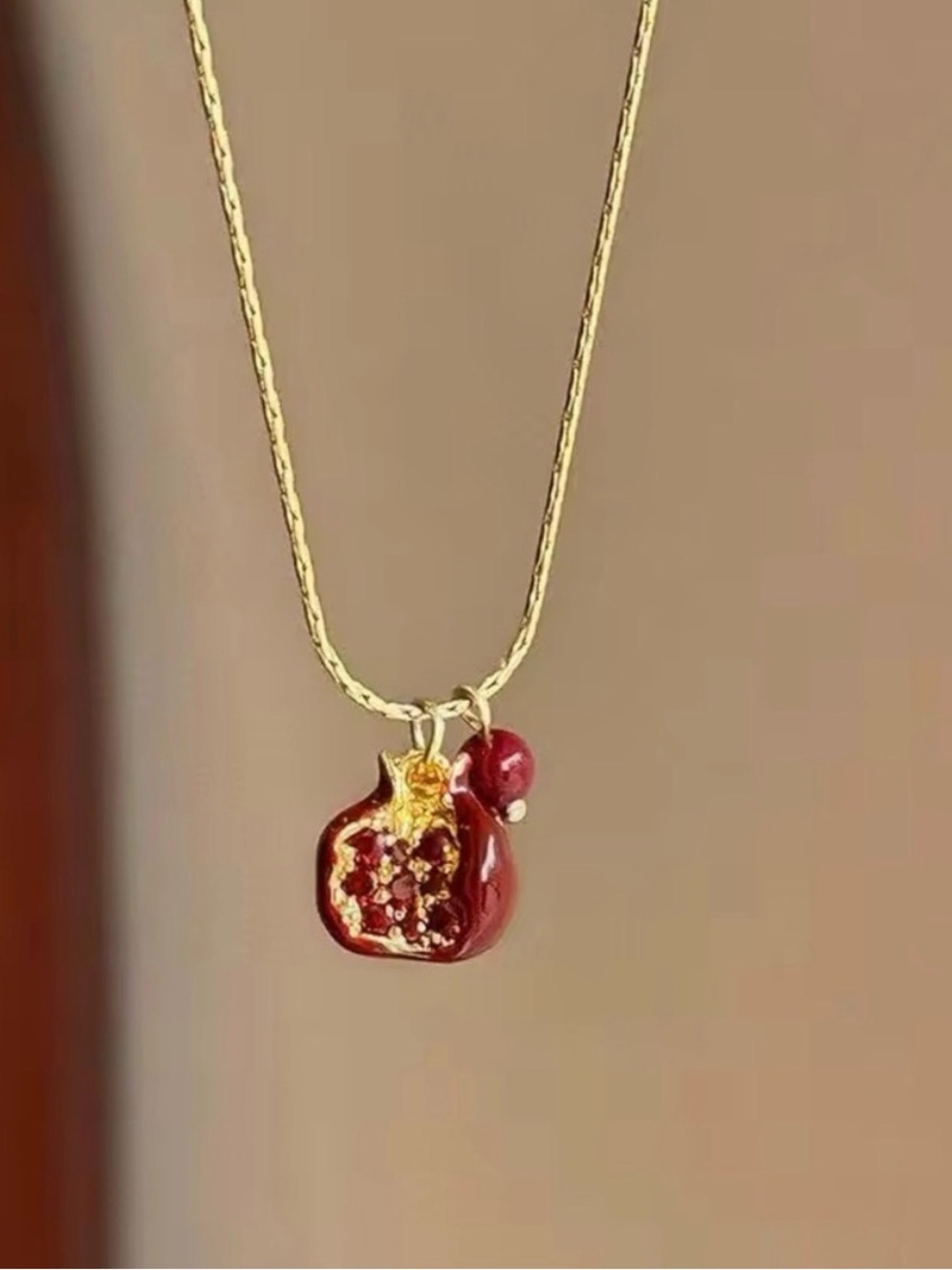 Gold Red Charm Pendant Necklace pomegranate - Picture 7 of 8
